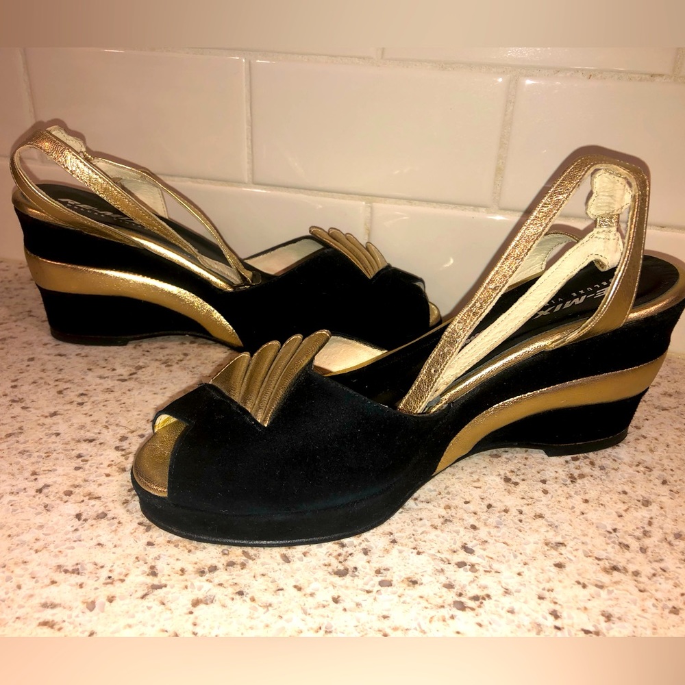 Gold and black suede retro peep toe wedge heel ankle strap - EUC
